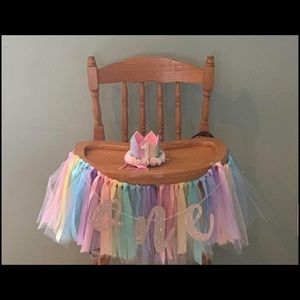 1st Birthday crown hat and high chair decoration